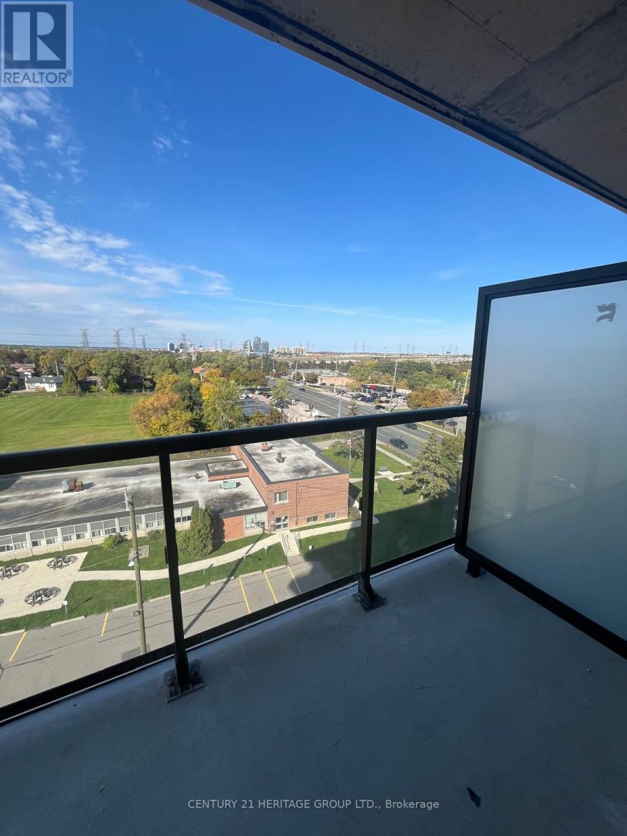 806 - 8188 Yonge Street, Markham, Ontario  L4J 1W5 - Photo 15 - N12474811
