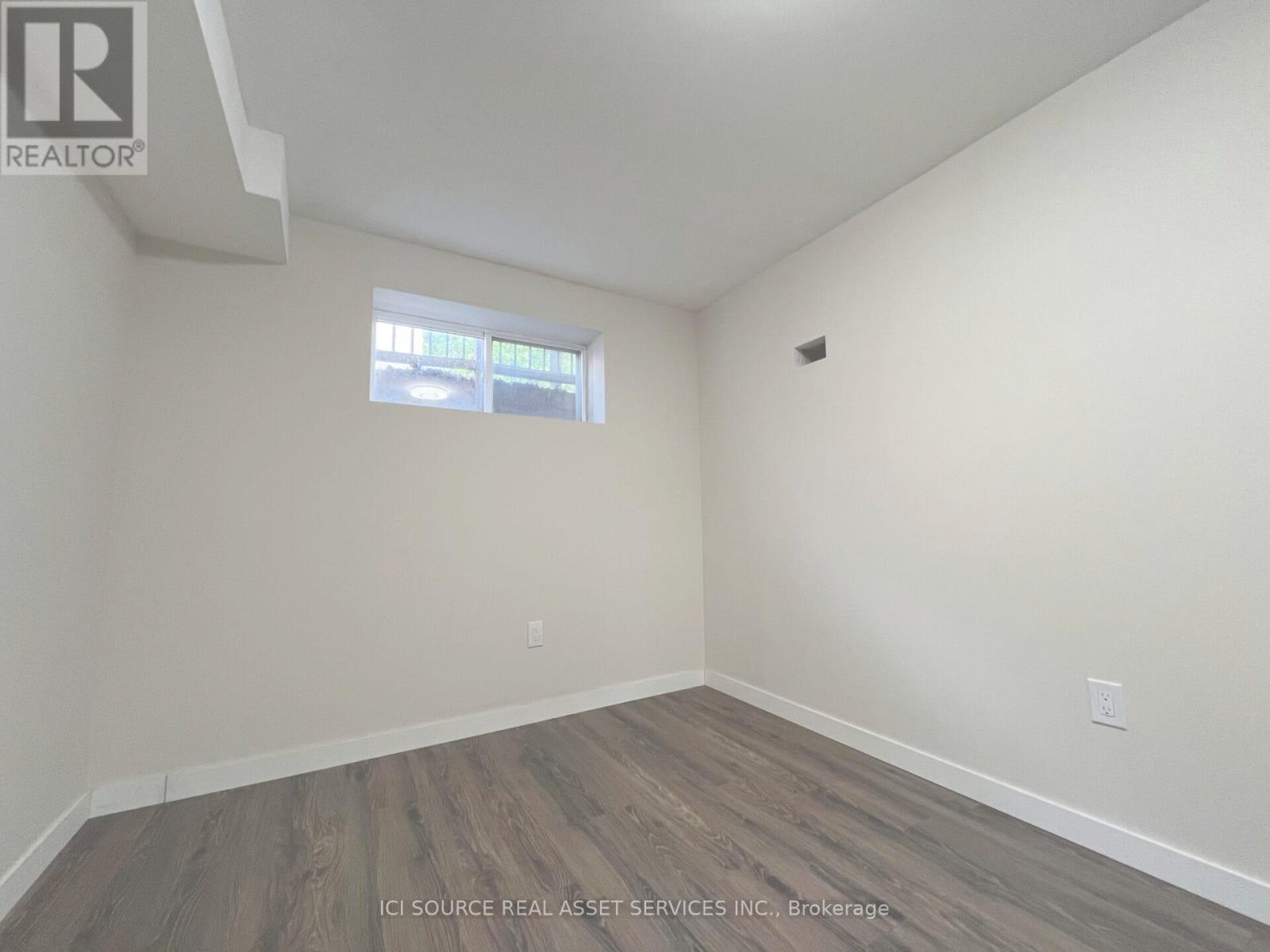 Lower Level - 44 Moir Crescent, Barrie, Ontario  L4N 8B2 - Photo 7 - S12474805