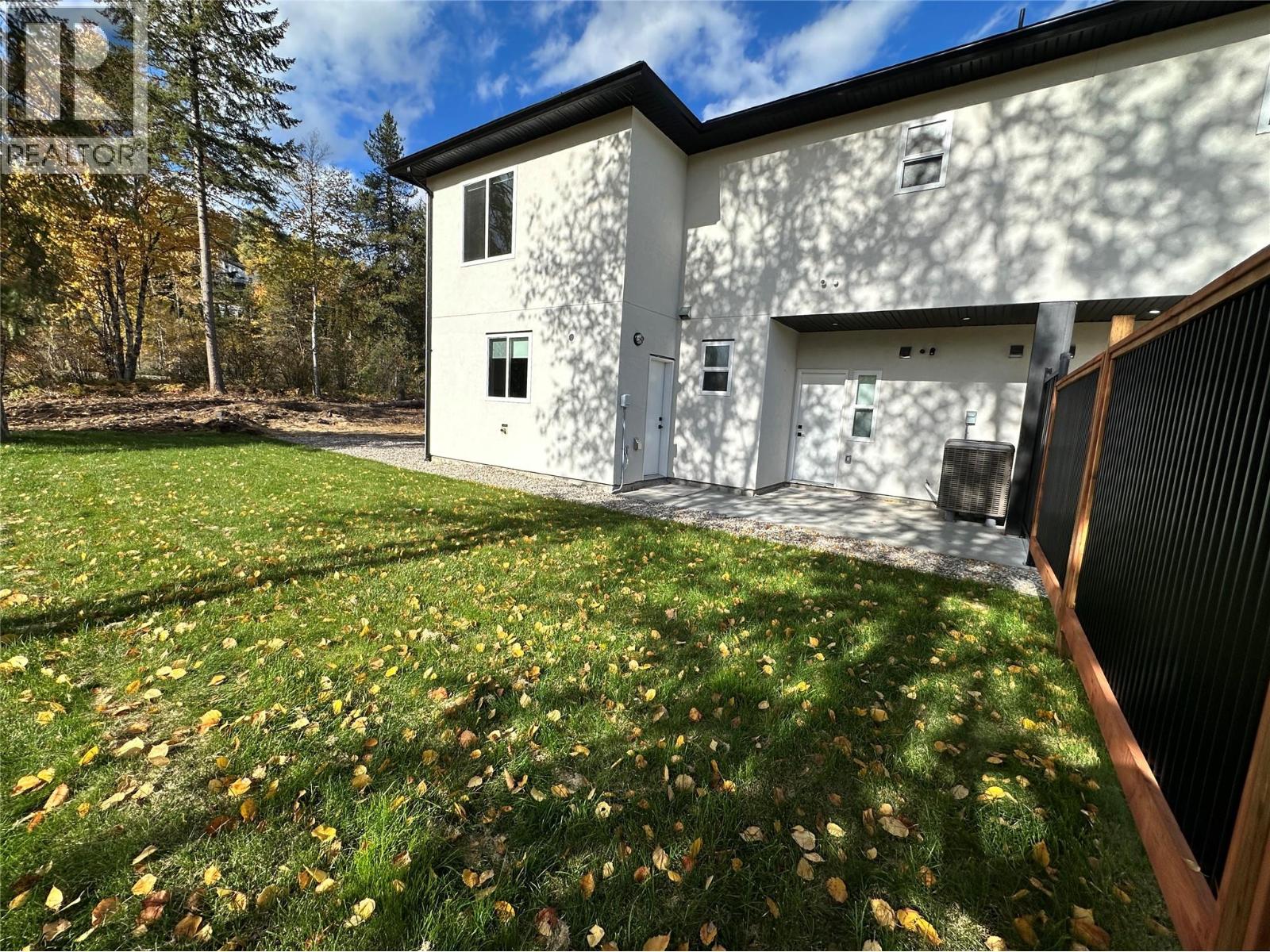 3736 Toba Road, Castlegar, British Columbia  V1N 4Y3 - Photo 30 - 10366137