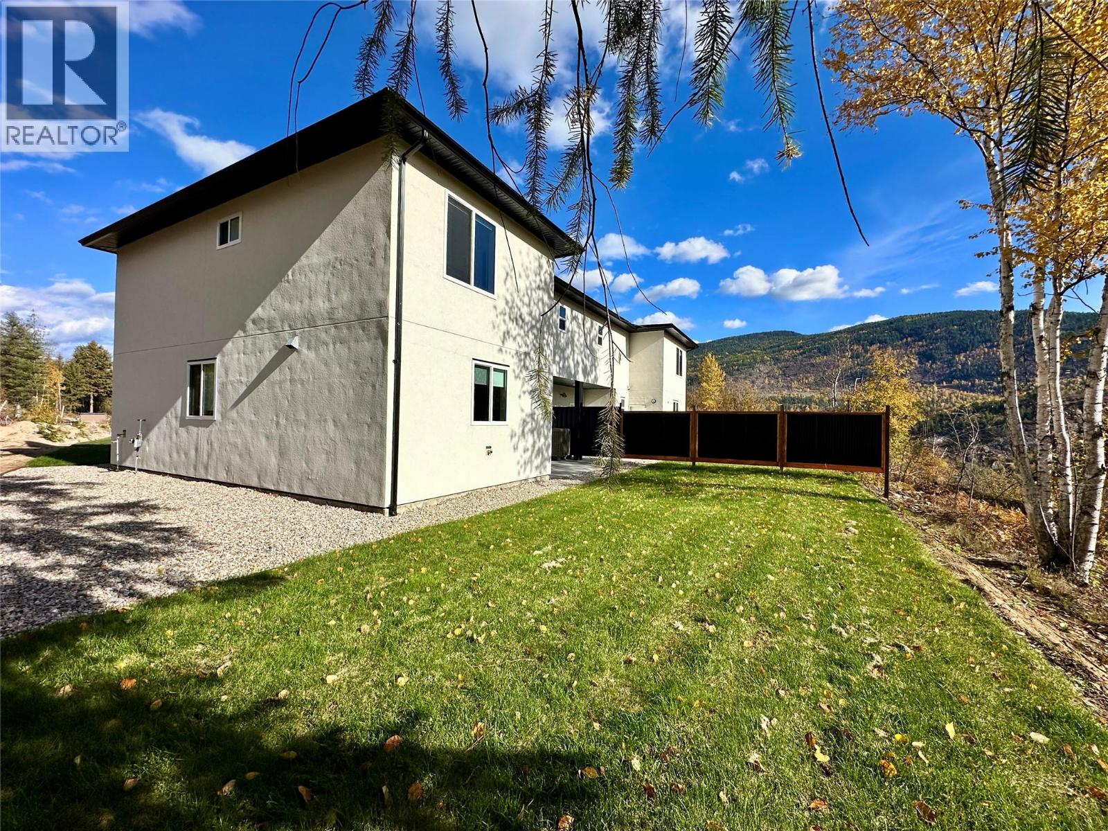 3736 Toba Road, Castlegar, British Columbia  V1N 4Y3 - Photo 28 - 10366137