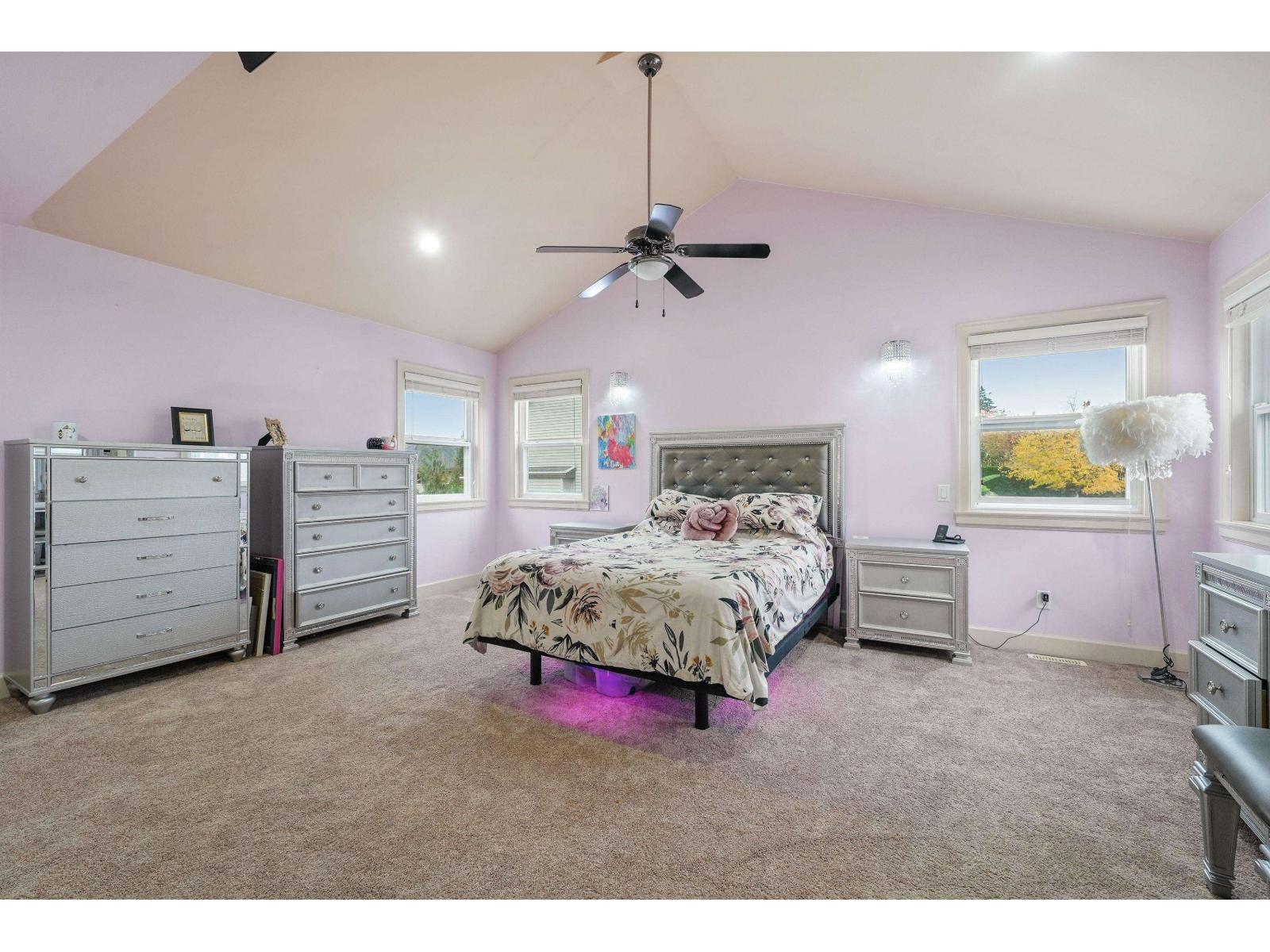 18938 54a Avenue, Surrey, British Columbia  V3S 6R4 - Photo 13 - R3060538