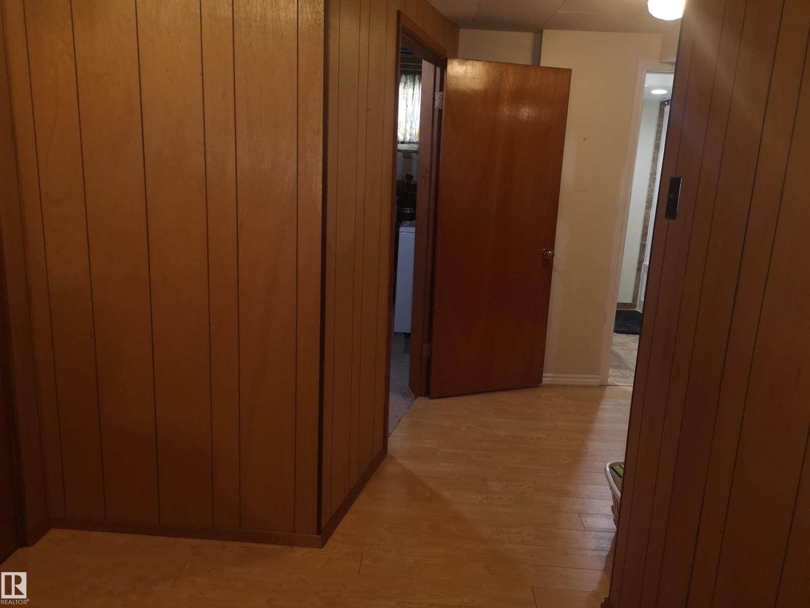 9636 63 Av Nw, Edmonton, Alberta  T6E 0G5 - Photo 19 - E4462924