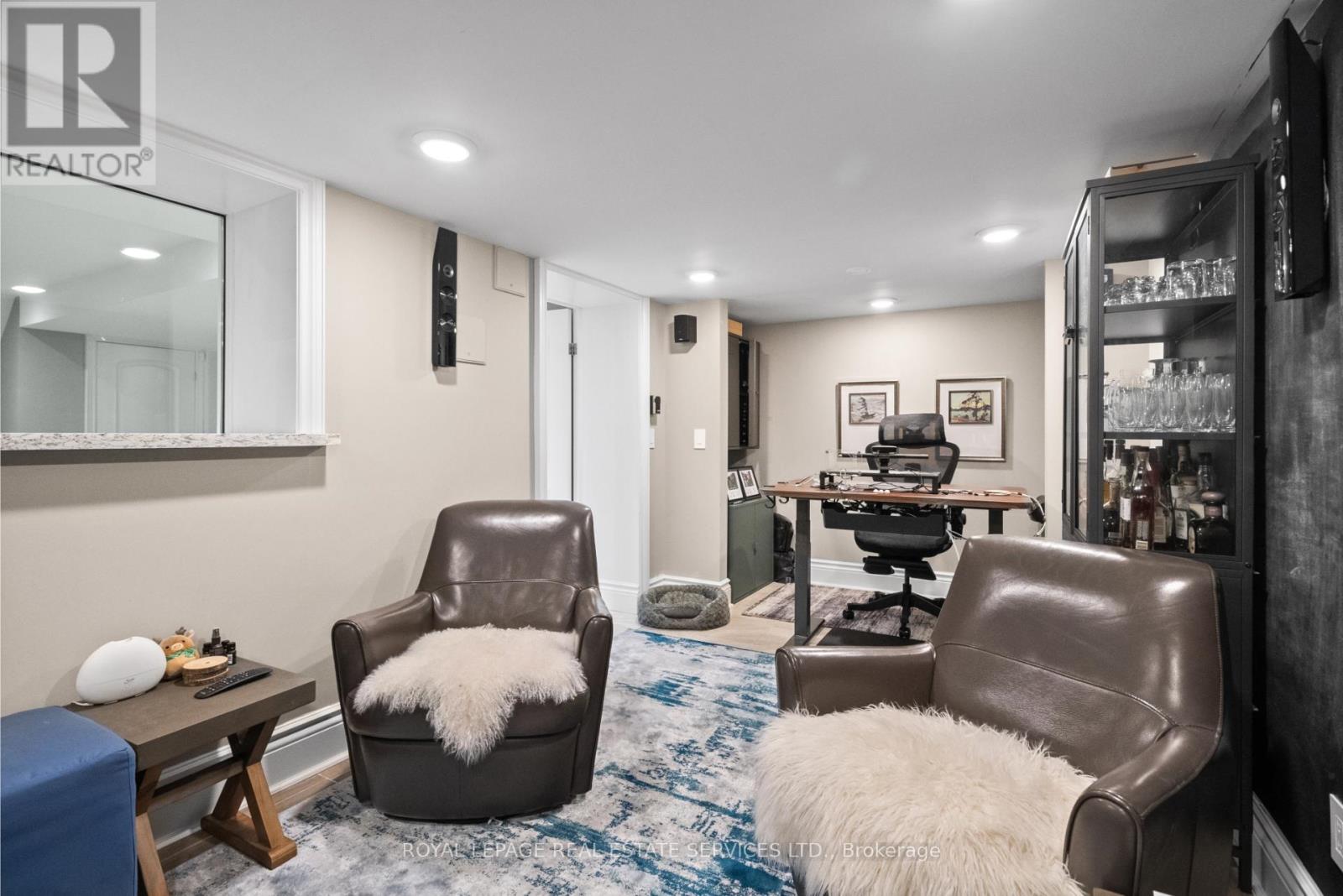 132 Strath Avenue, Toronto, Ontario  M8X 1R5 - Photo 39 - W12474768