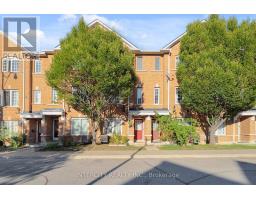 29 BIRDSTONE CRESCENT, Toronto, Ontario