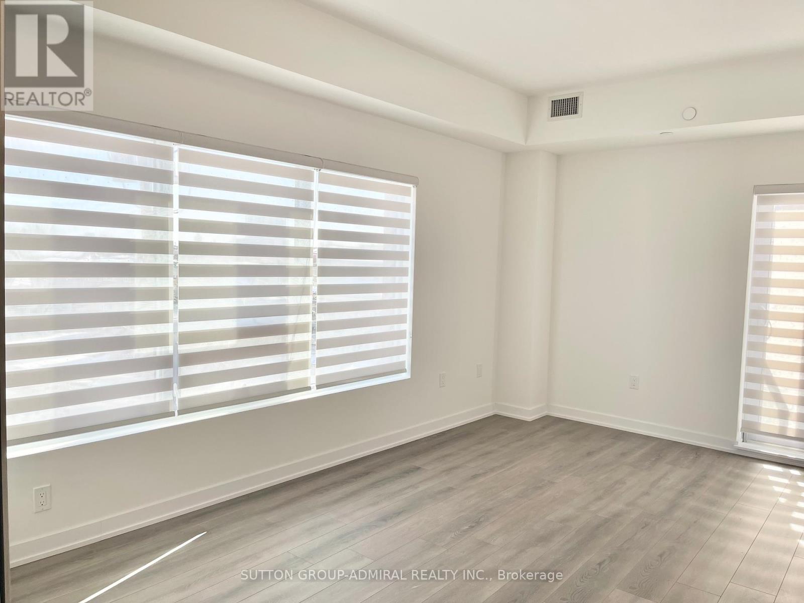 201 - 2433 Dufferin Street, Toronto, Ontario  M6E 3T3 - Photo 23 - W12474802