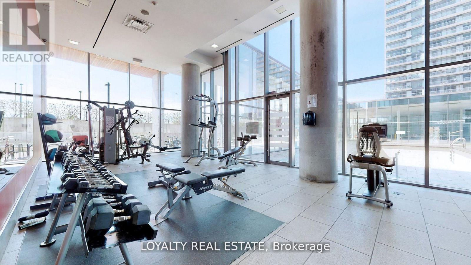 1810 - 103 The Queensway W, Toronto, Ontario  M6S 5B3 - Photo 19 - W12474807