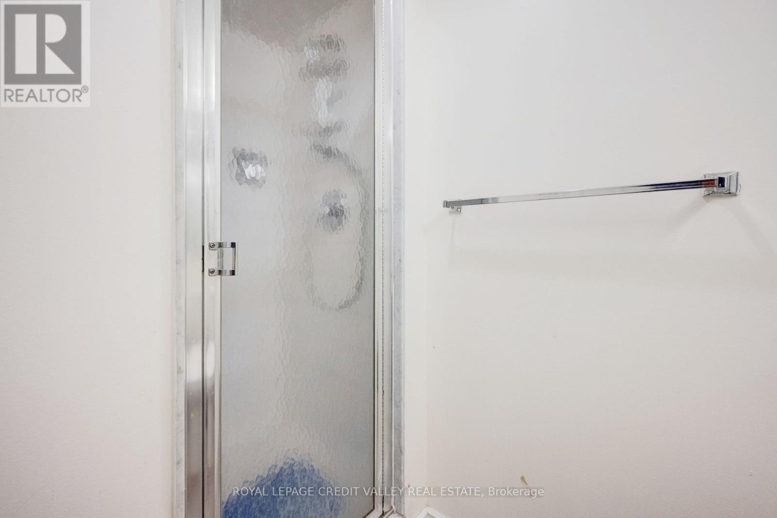 2002 - 265 Enfield Place, Mississauga, Ontario  L5B 3Y7 - Photo 28 - W12474814