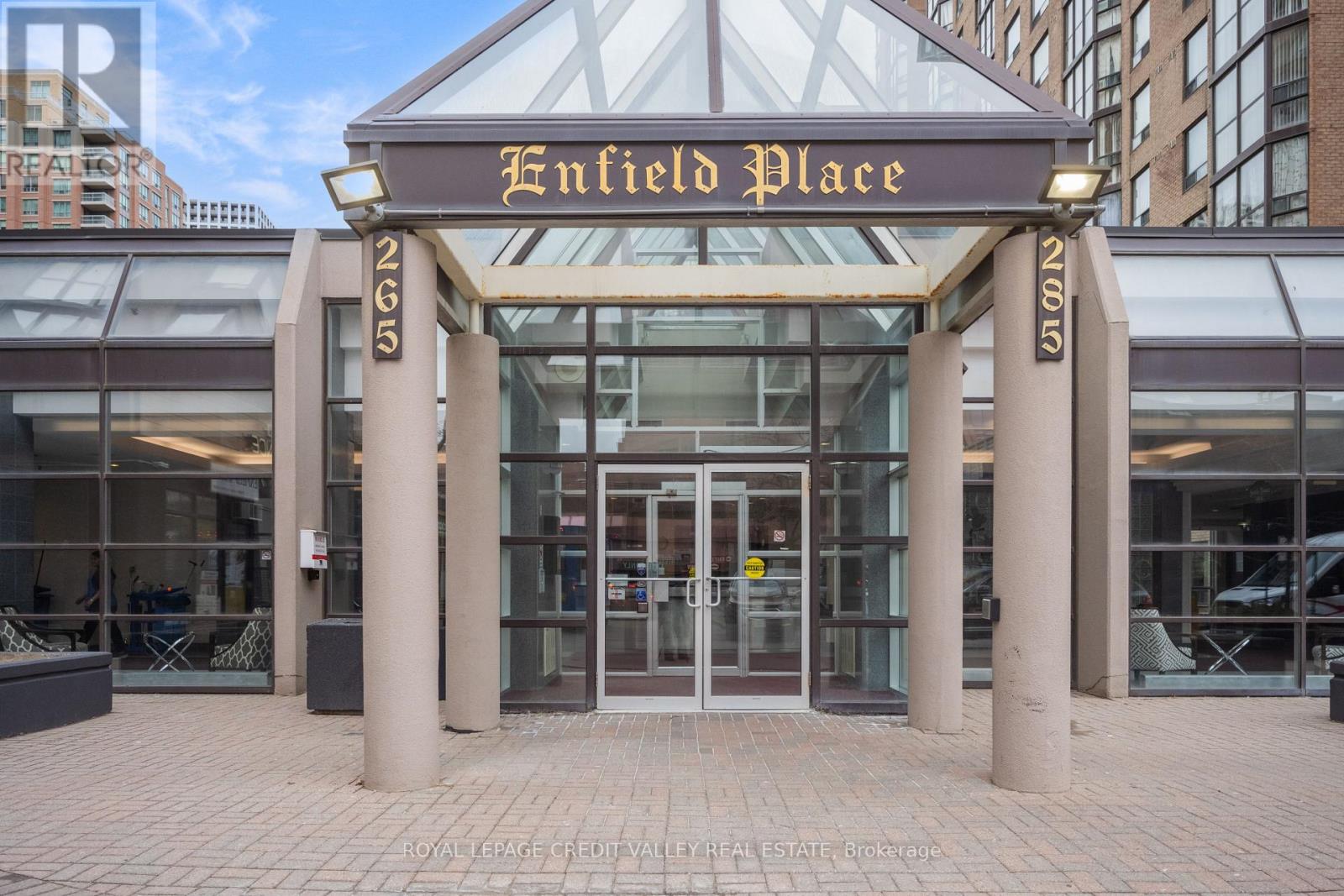 2002 - 265 Enfield Place, Mississauga, Ontario  L5B 3Y7 - Photo 4 - W12474814