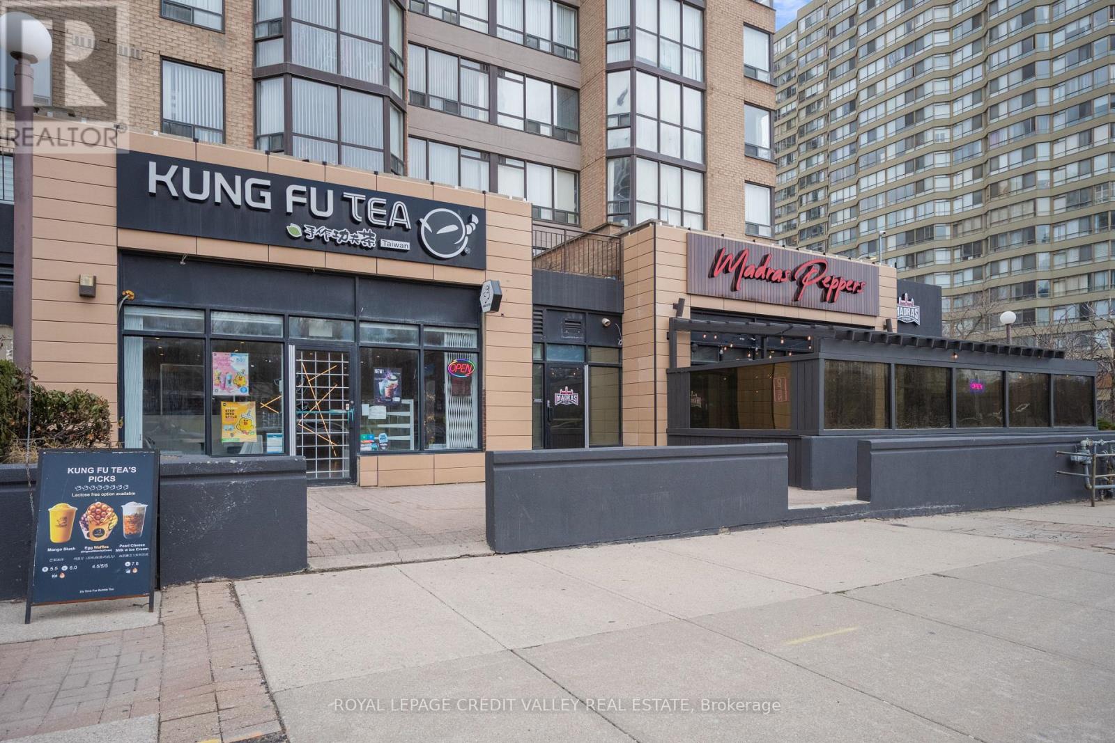 2002 - 265 Enfield Place, Mississauga, Ontario  L5B 3Y7 - Photo 40 - W12474814
