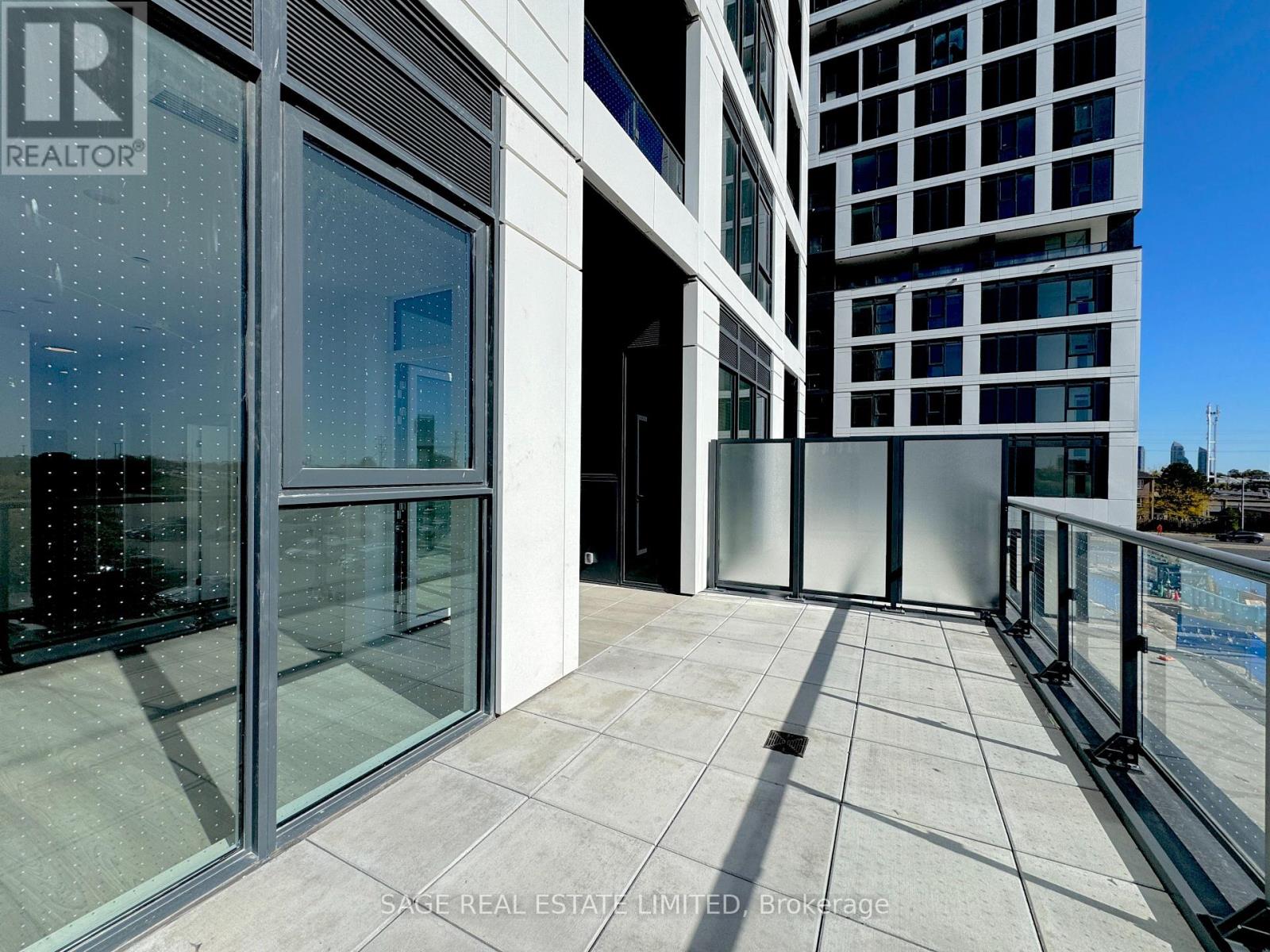 202 - 1007 The Queensway, Toronto, Ontario  M8Z 6C7 - Photo 15 - W12474817
