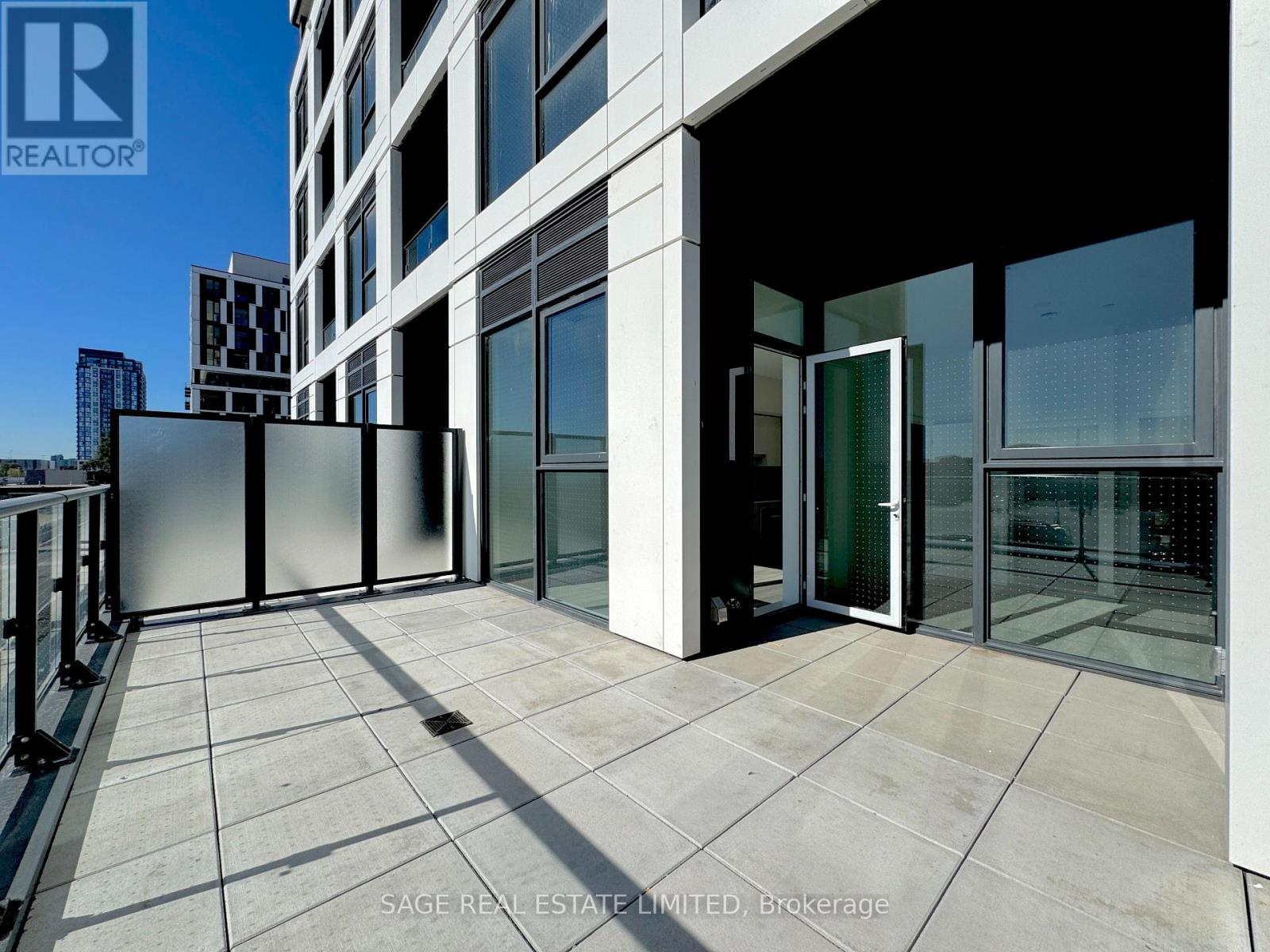 202 - 1007 The Queensway, Toronto, Ontario  M8Z 6C7 - Photo 2 - W12474817