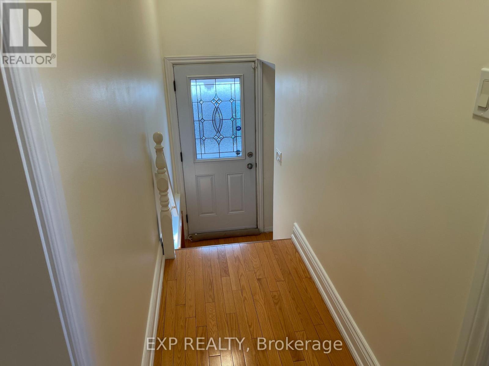 1084 Haig Boulevard, Mississauga, Ontario  L5E 2M5 - Photo 14 - W12474827