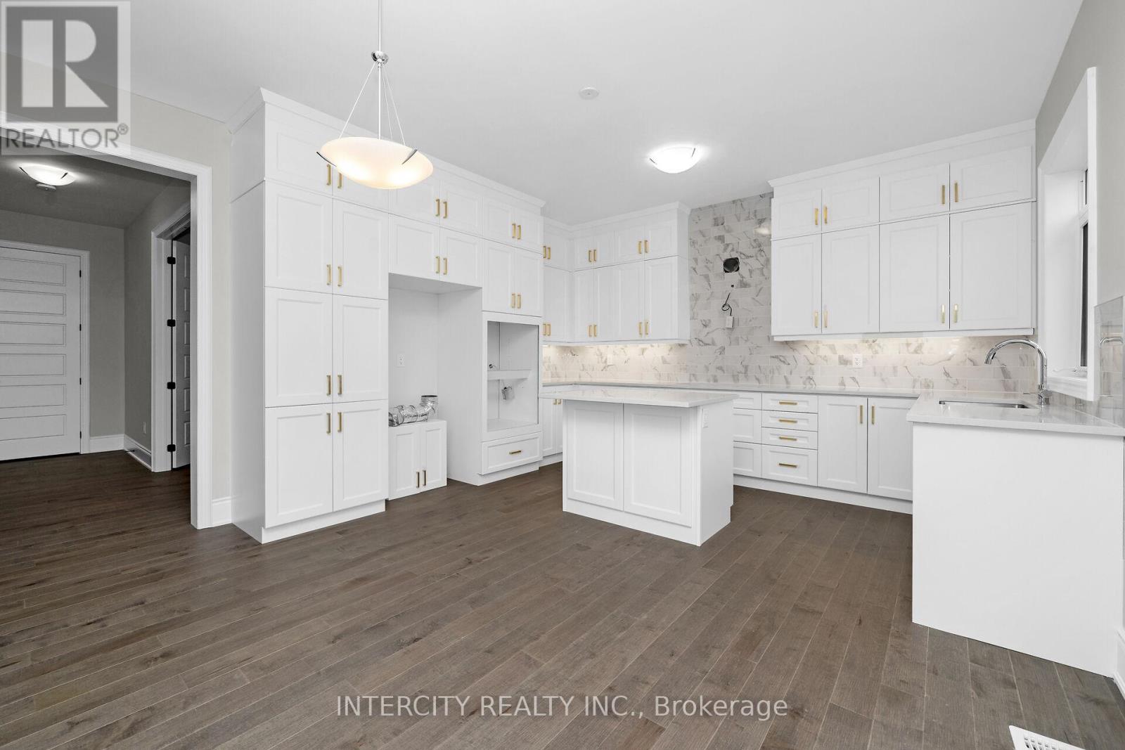 Lot 200 - 61 Goodview Drive, Brampton, Ontario  L6R 3W7 - Photo 10 - W12474828