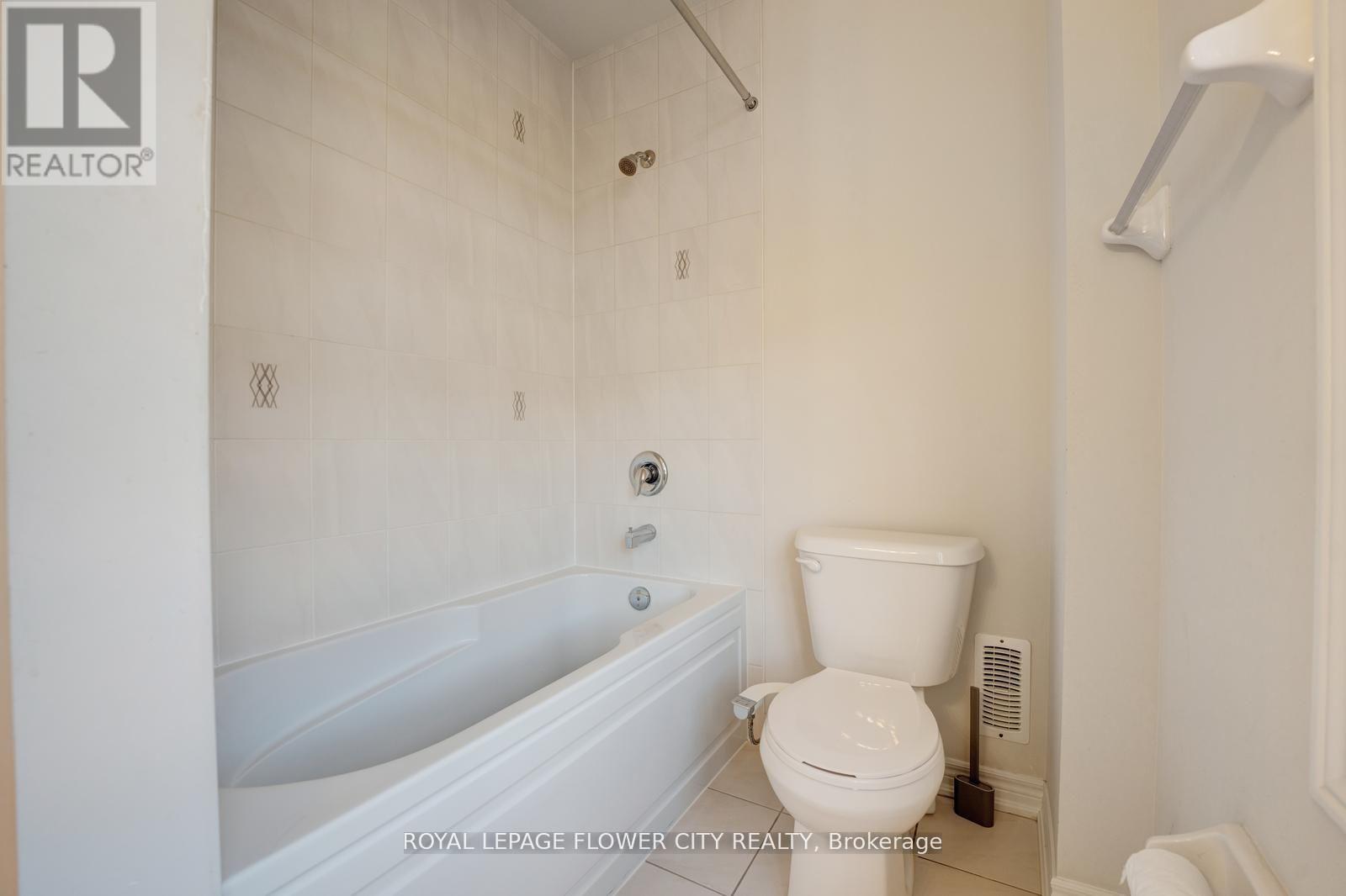 14 Labrish Road, Brampton, Ontario  L7A 5C2 - Photo 31 - W12474829
