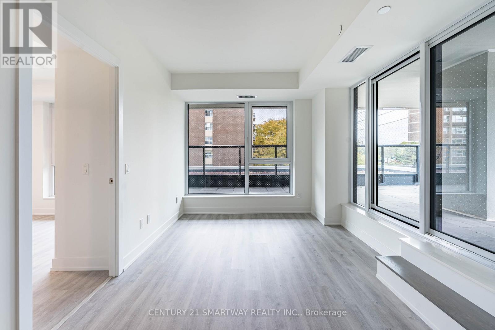 304 - 60 Central Park Roadway, Toronto, Ontario  M9A 0E6 - Photo 14 - W12474833