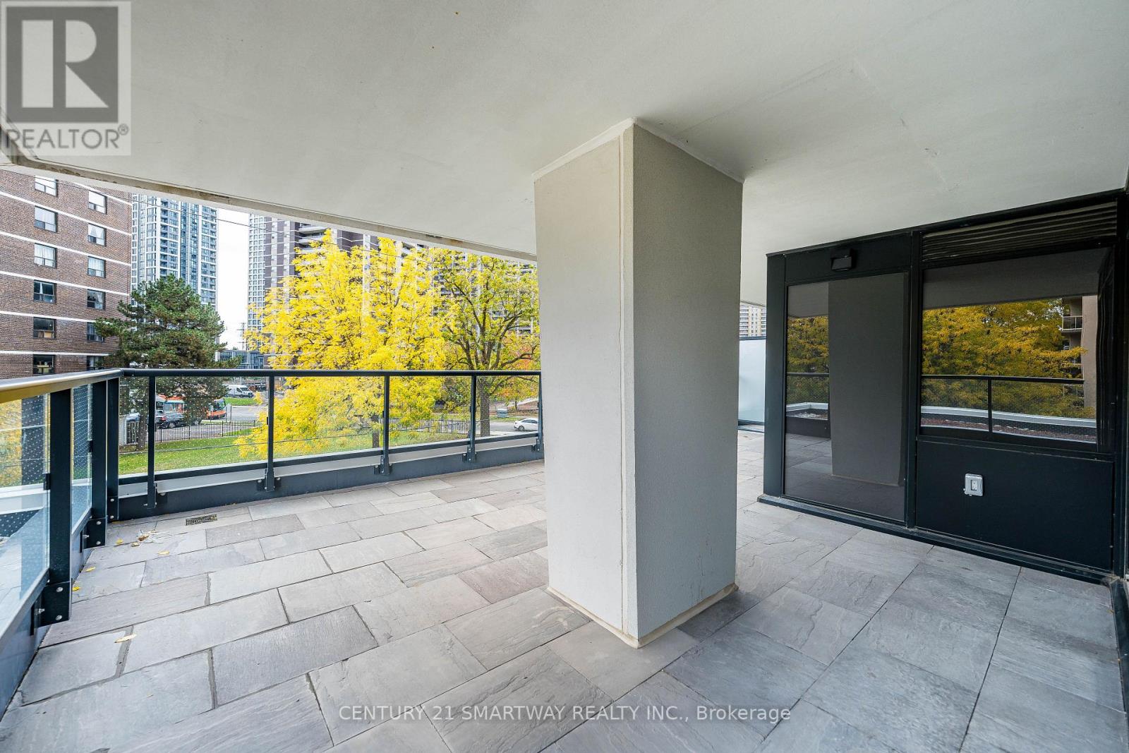 304 - 60 Central Park Roadway, Toronto, Ontario  M9A 0E6 - Photo 35 - W12474833
