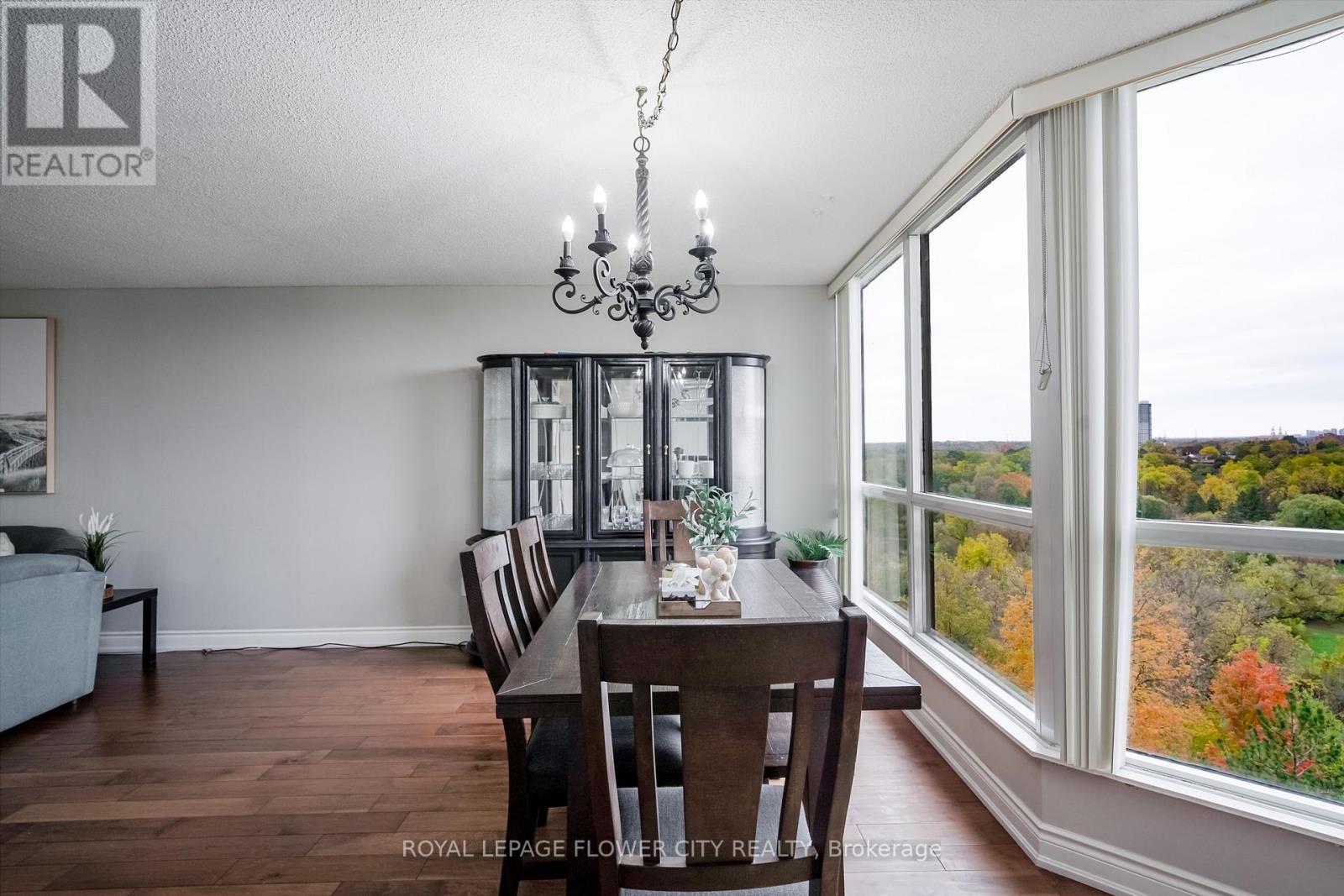 611 - 1 Rowntree Road N, Toronto, Ontario  M9V 5G7 - Photo 29 - W12474842