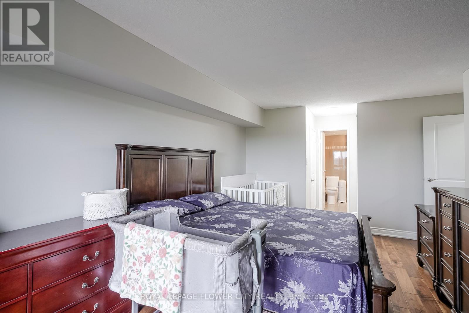 611 - 1 Rowntree Road N, Toronto, Ontario  M9V 5G7 - Photo 8 - W12474842