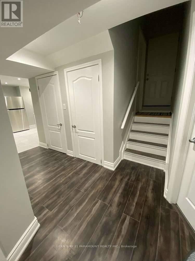 Bsmt - 401 Acumen Court, Mississauga, Ontario  L5W 0E2 - Photo 2 - W12474843
