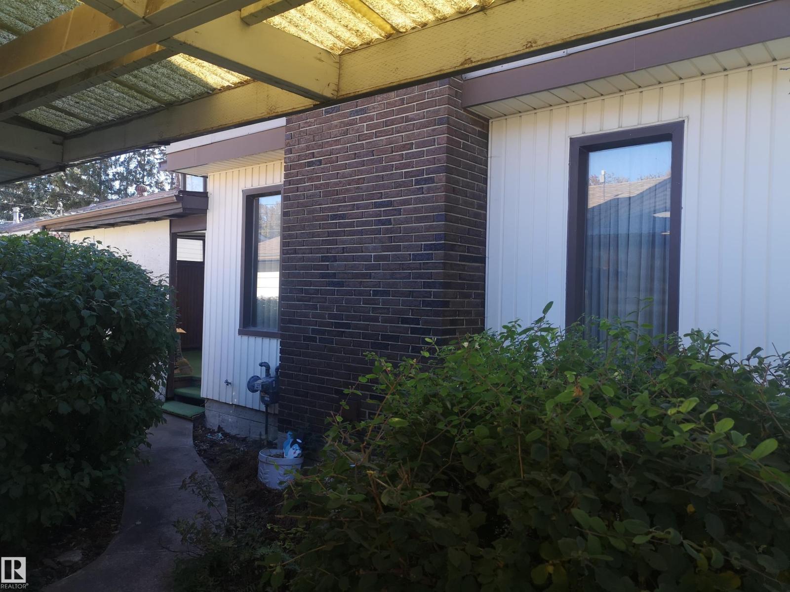 9636 63 Av Nw, Edmonton, Alberta  T6E 0G5 - Photo 44 - E4462924