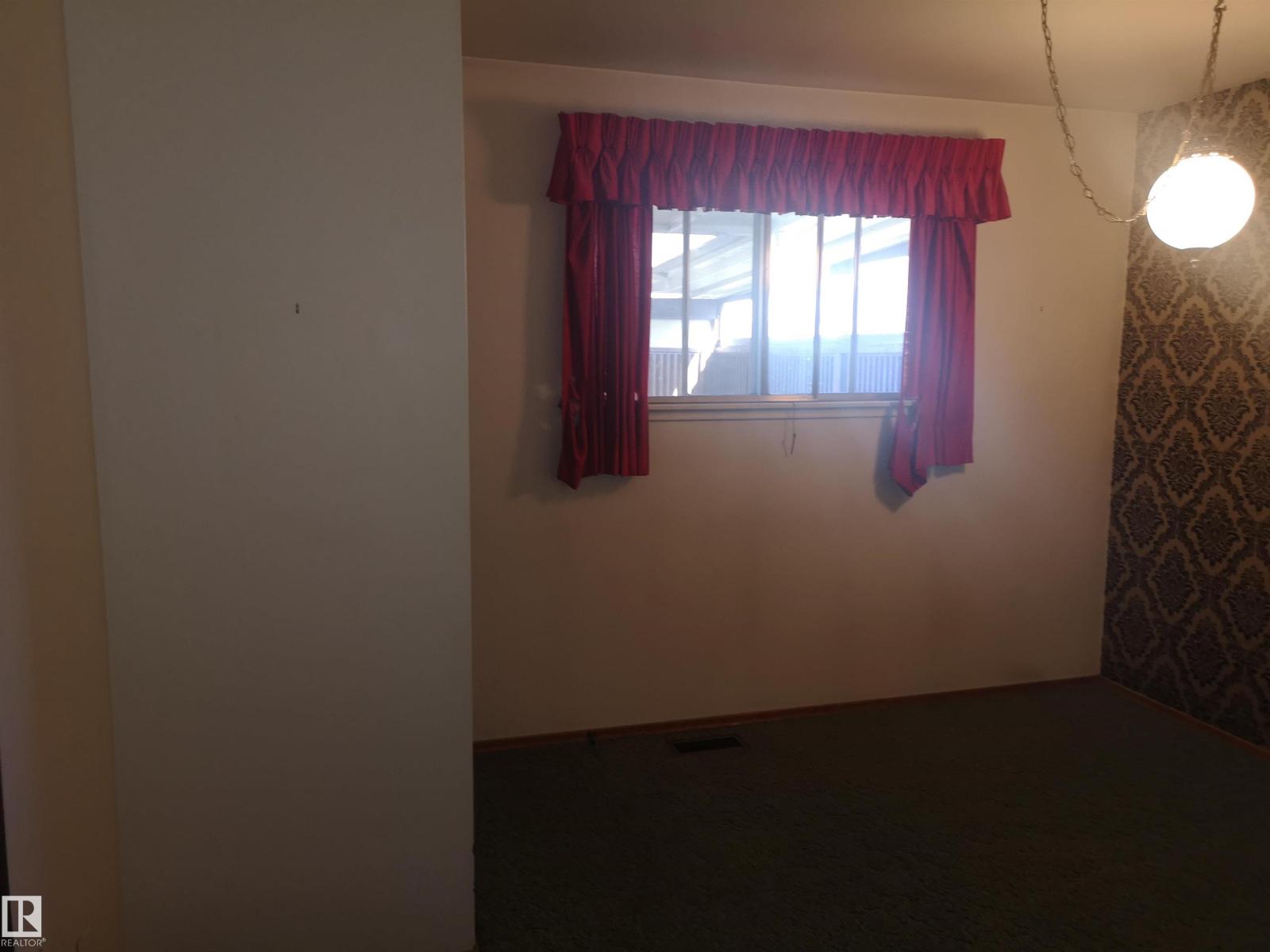 9636 63 Av Nw, Edmonton, Alberta  T6E 0G5 - Photo 30 - E4462924