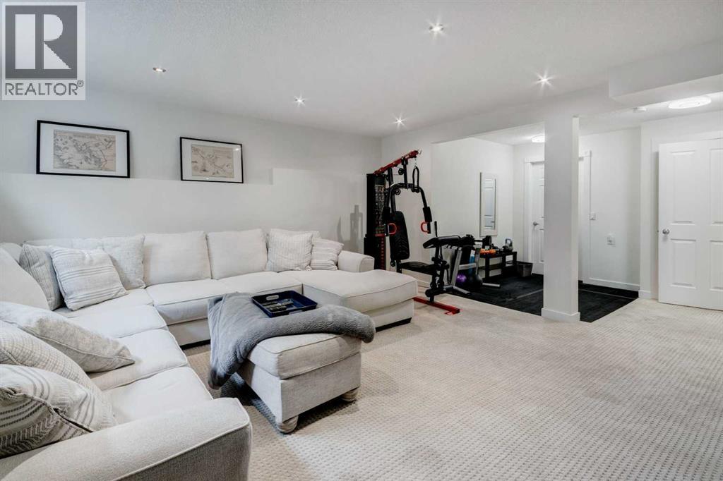 120 West Creek Close, Chestermere, Alberta  T1X 1M2 - Photo 21 - A2264919