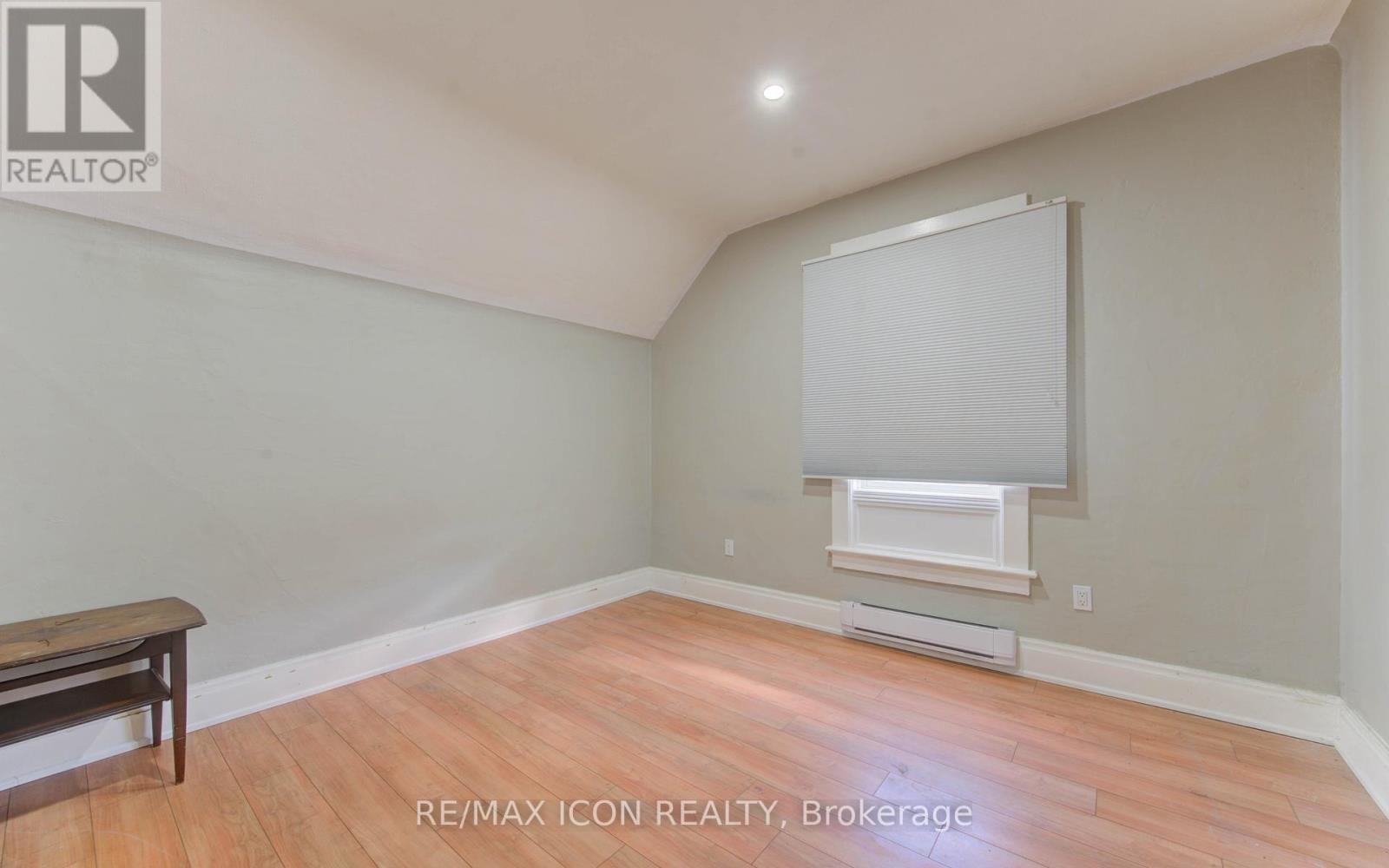 138 Courtland Avenue E, Kitchener, Ontario  N2G 2V1 - Photo 12 - X12474824