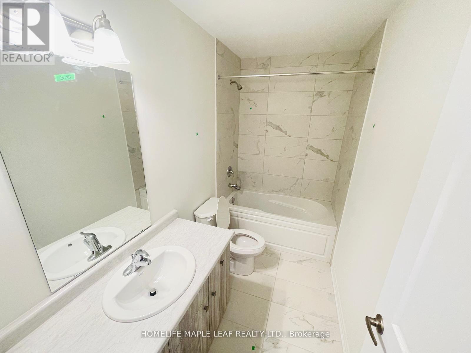 115 - 27 Roxanne Drive, Hamilton, Ontario  L8H 1L9 - Photo 11 - X12474847