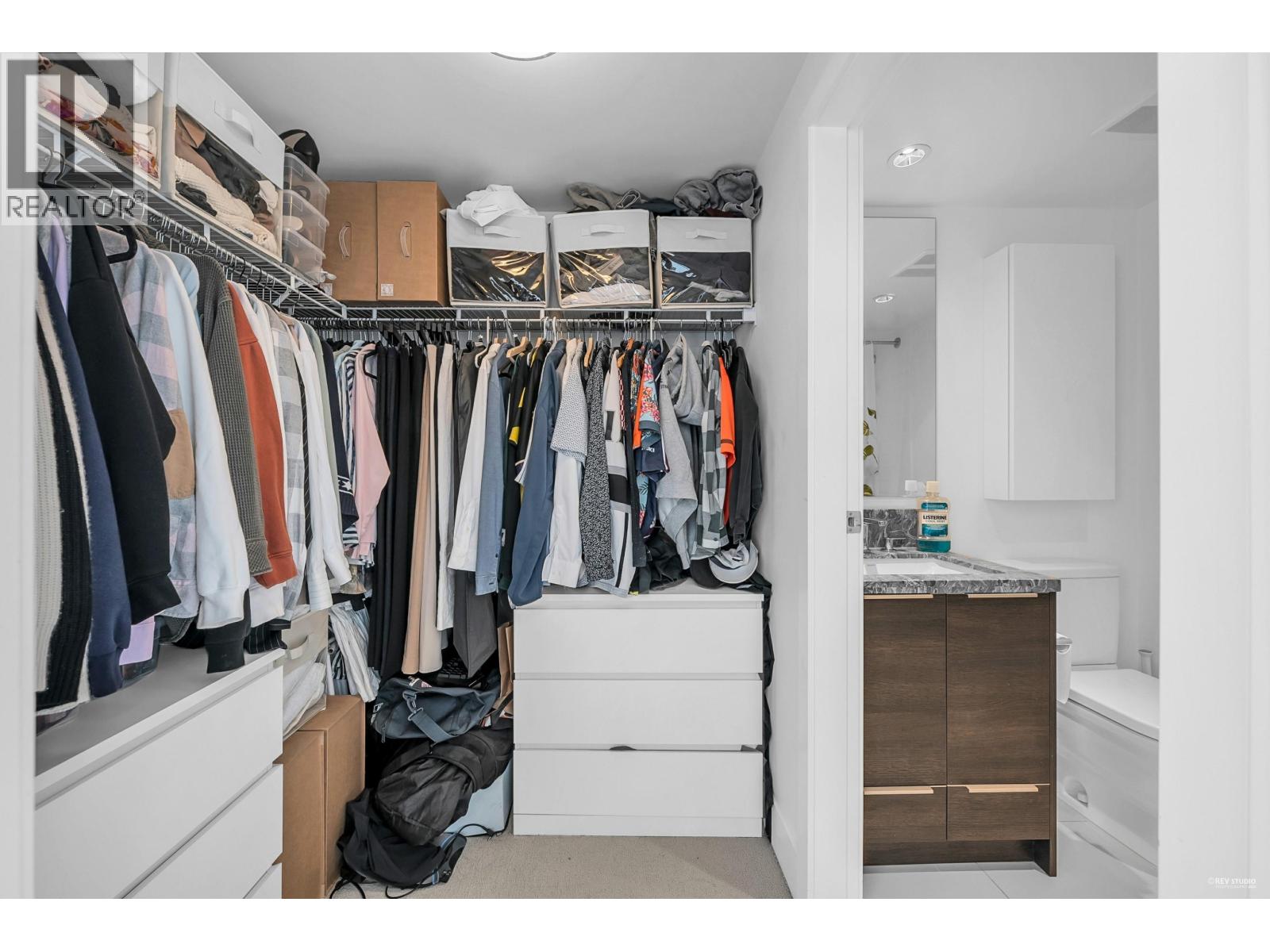 2104 1550 Fern Street, North Vancouver, British Columbia  V7J 0A9 - Photo 13 - R3060629
