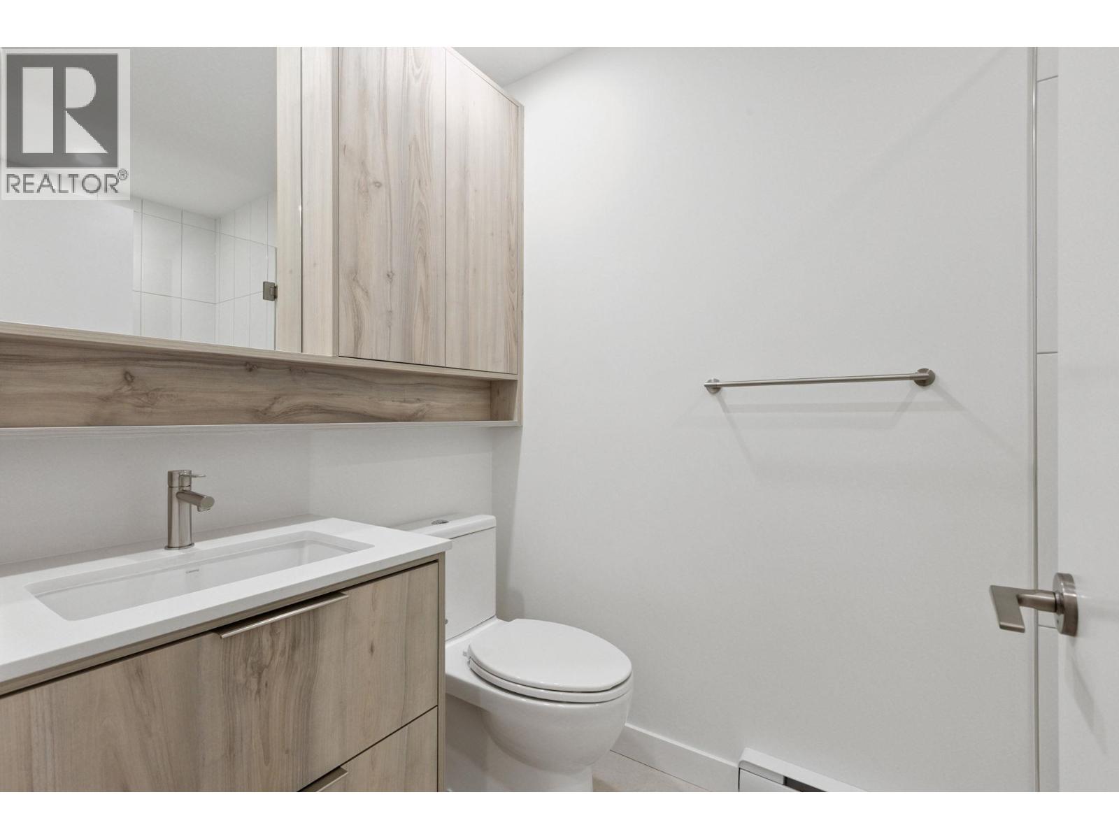 Ph617 3596 Malsum Drive, North Vancouver, British Columbia  V7G 0B5 - Photo 10 - R3060646