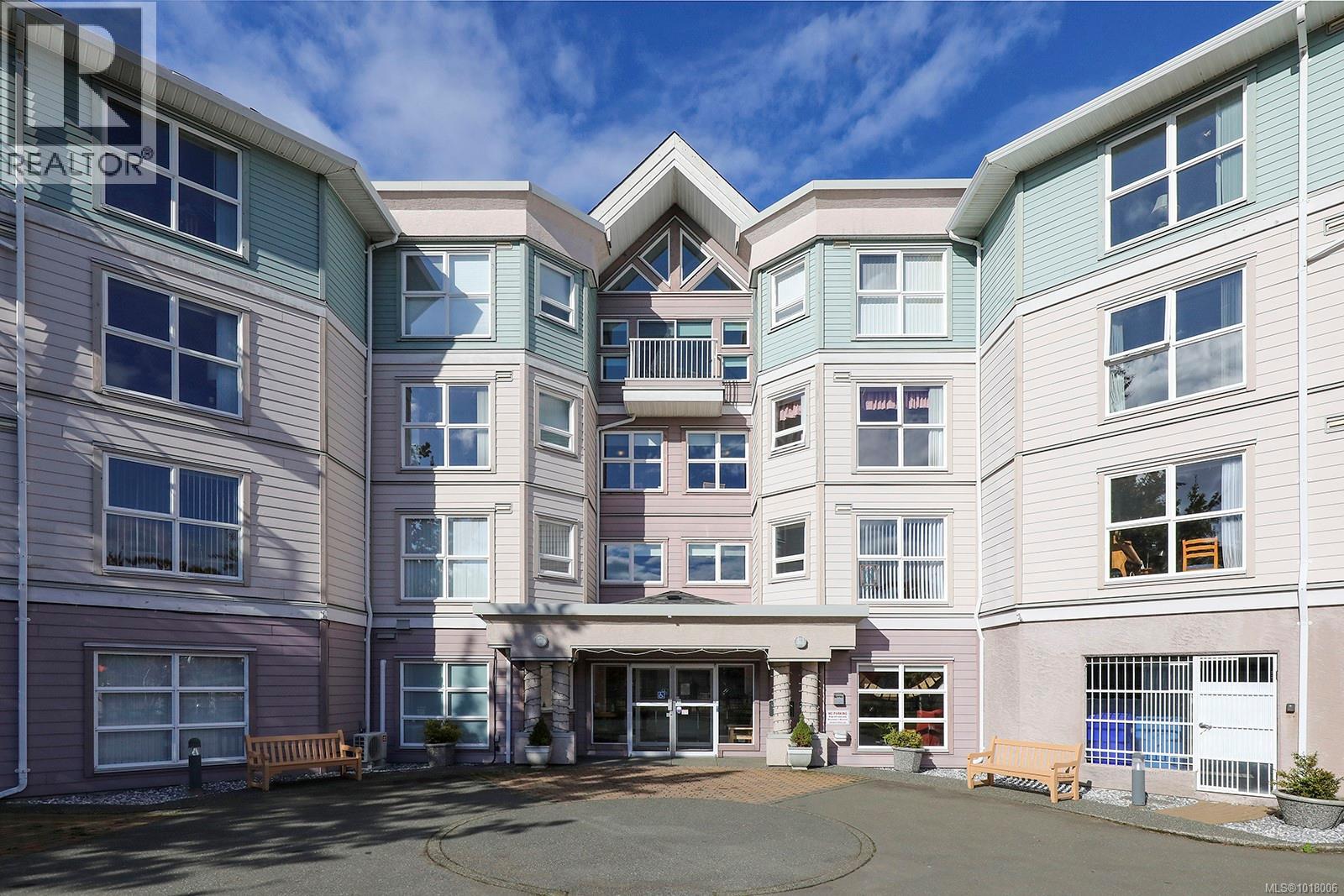 403 1683 Balmoral Ave, Comox, British Columbia