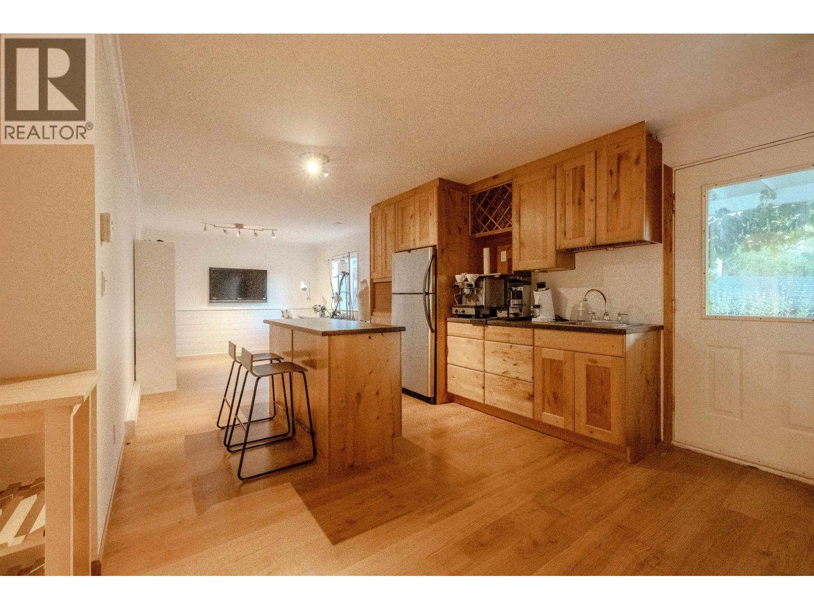 1000 Pia Road, Squamish, British Columbia  V7N 2M2 - Photo 25 - R3060657