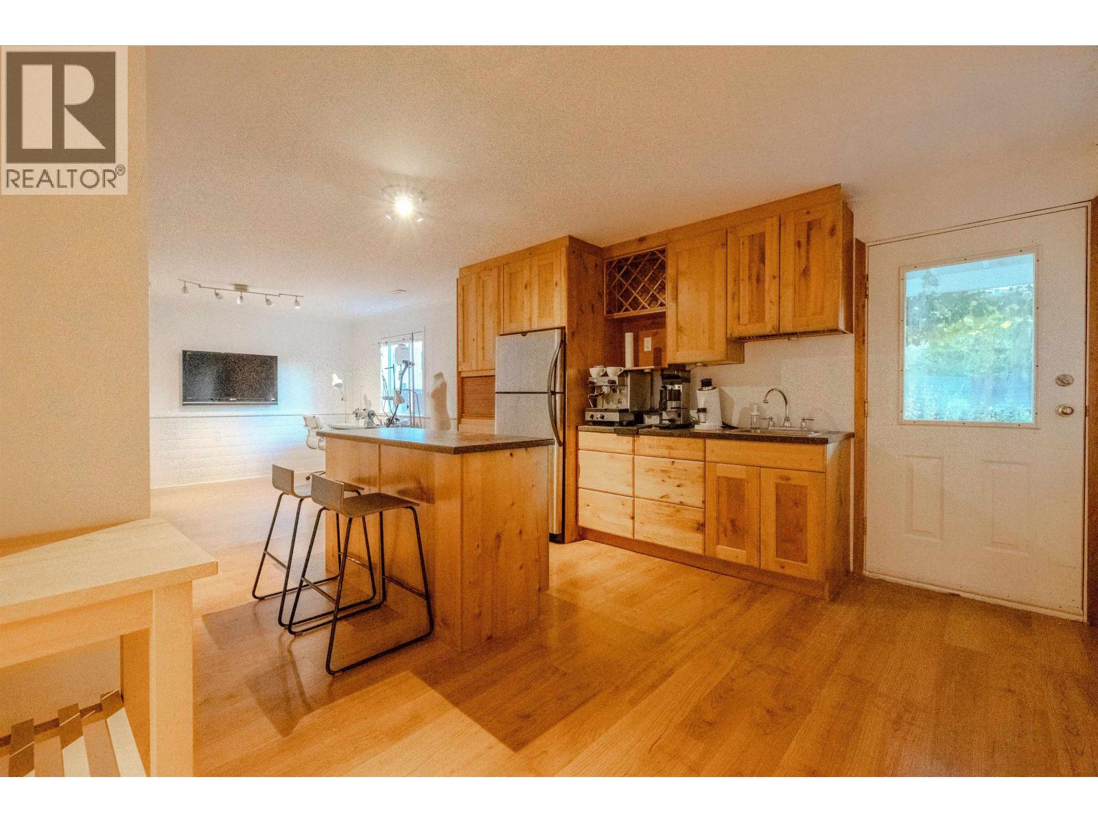 1000 Pia Road, Squamish, British Columbia  V7N 2M2 - Photo 26 - R3060657