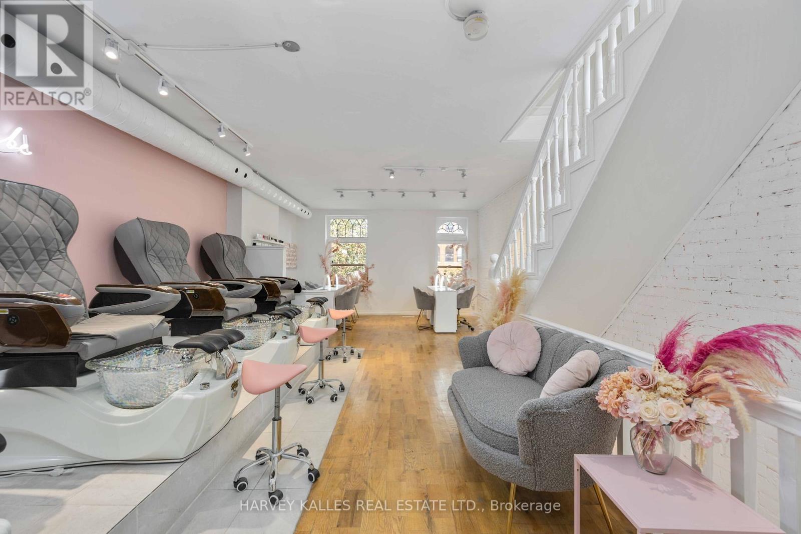617 King Street W, Toronto, Ontario  M5V 1M5 - Photo 16 - C12474873