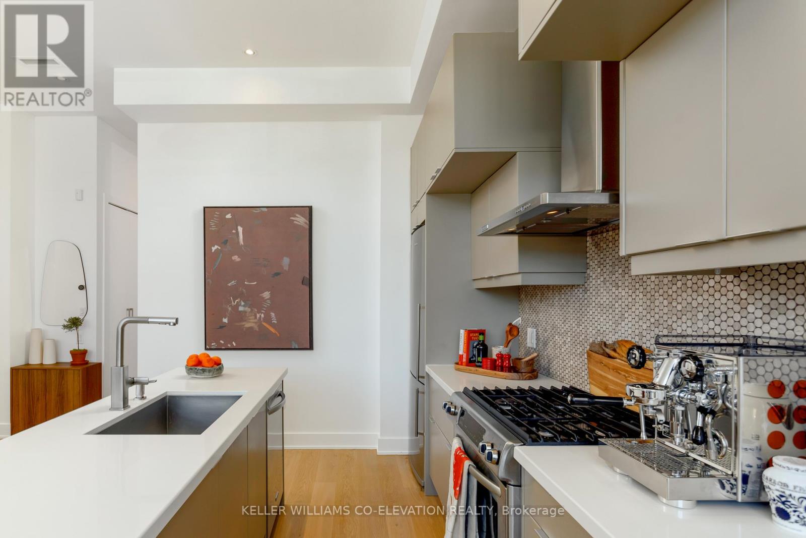 204 - 483 Dupont Street, Toronto, Ontario  M6G 1Y6 - Photo 11 - C12474883