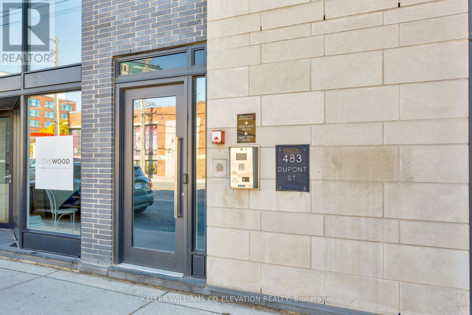 204 - 483 Dupont Street, Toronto, Ontario  M6G 1Y6 - Photo 3 - C12474883