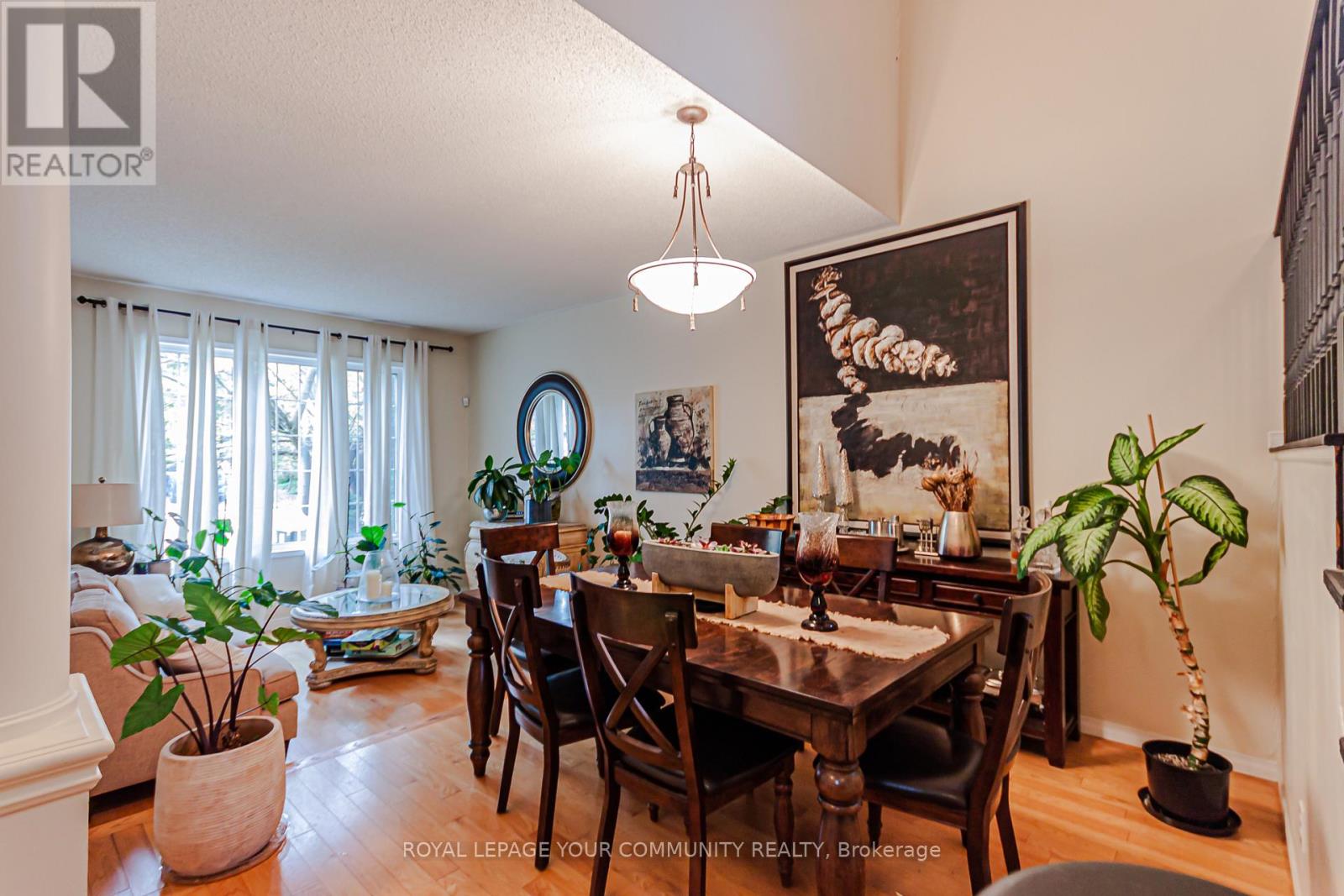 1516 Skyview Street, Oshawa, Ontario  L1K 2S3 - Photo 5 - E12474860