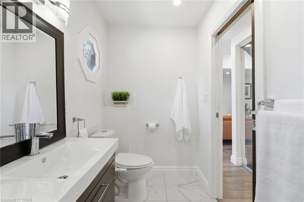 424 Plains Road W, Burlington, Ontario  L7T 1G9 - Photo 17 - 40781209