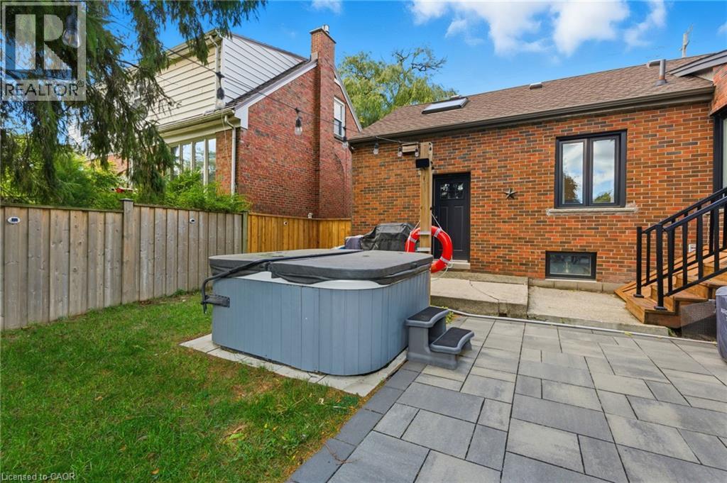 424 Plains Road W, Burlington, Ontario  L7T 1G9 - Photo 38 - 40781209