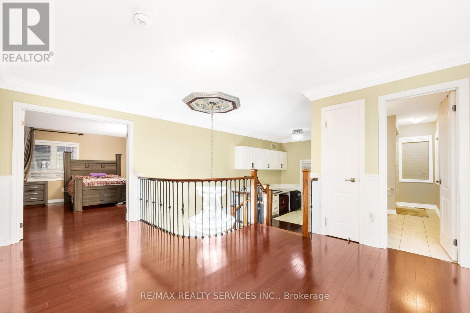 51 Midsummer Drive, Brampton, Ontario  L6P 3E4 - Photo 26 - W12470560
