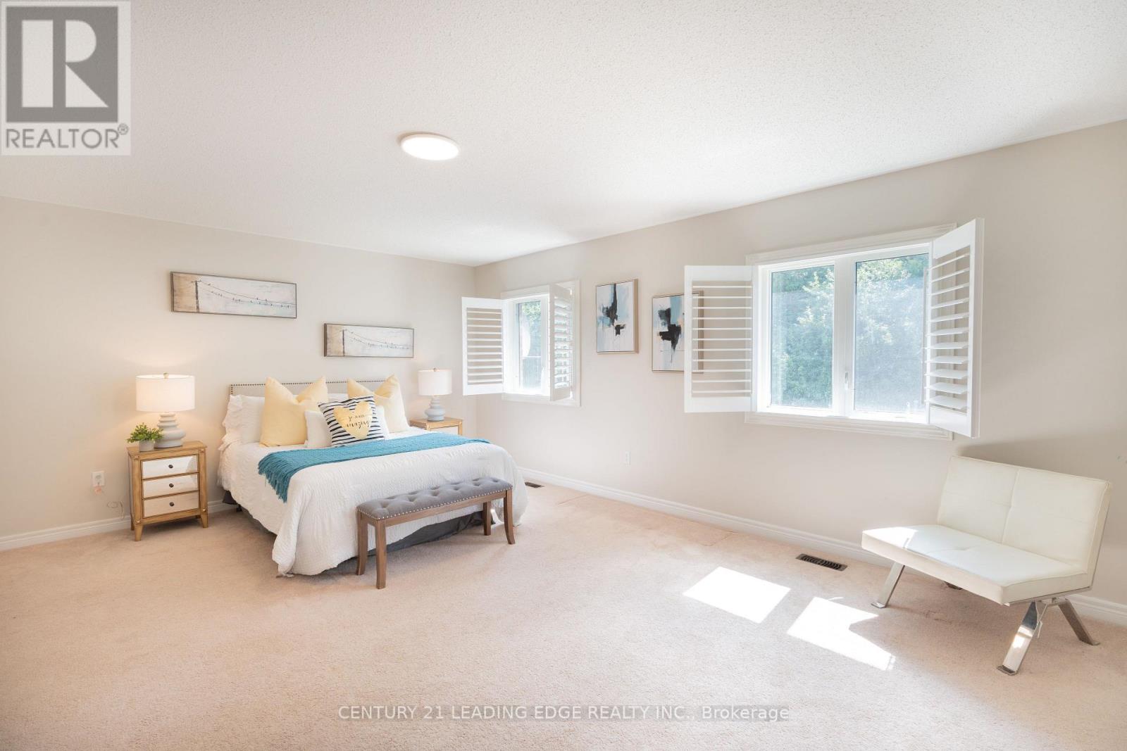 1163 Stuffles Crescent, Newmarket, Ontario  L3X 0E4 - Photo 15 - N12469975