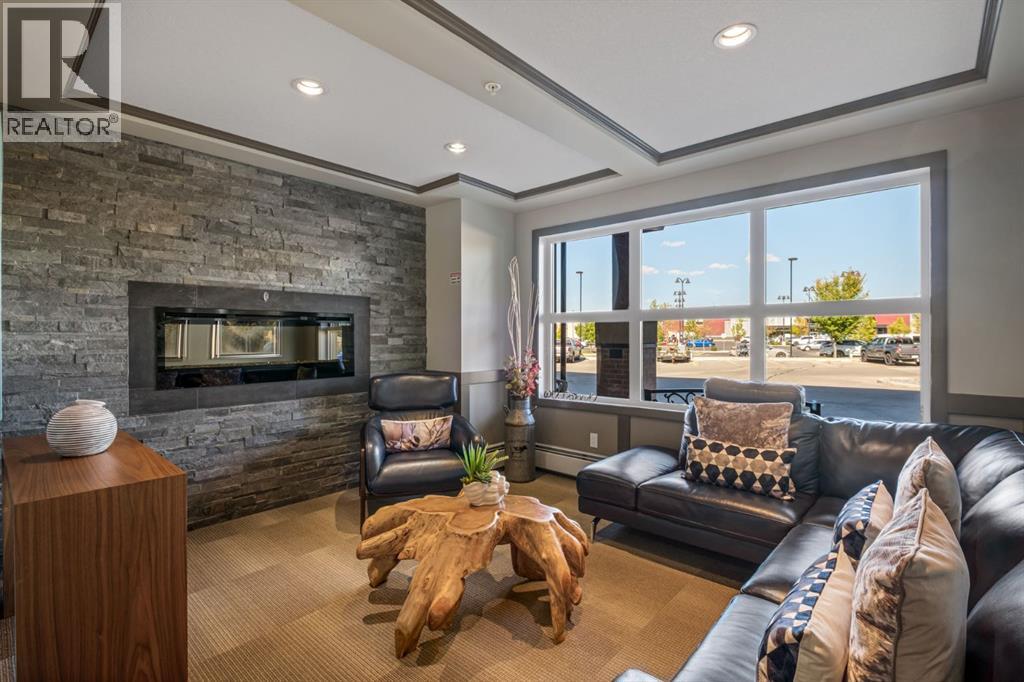 Property at 2101, 10 Market Boulevard SE image 2