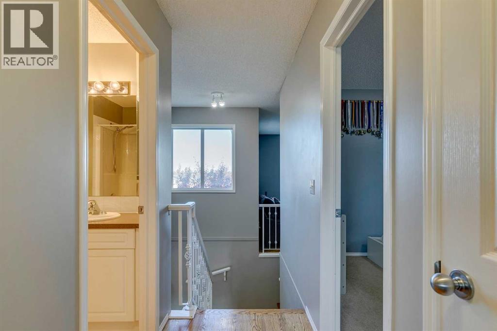 94 Somerglen Close Sw, Calgary, Alberta  T2Y 3Z5 - Photo 22 - A2265006