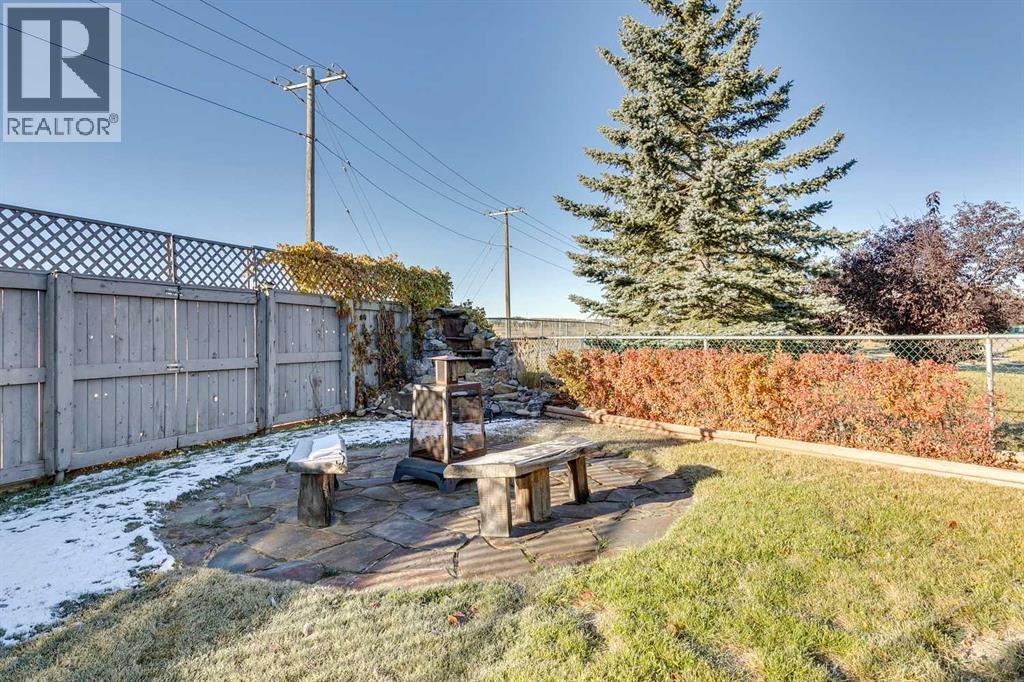 94 Somerglen Close Sw, Calgary, Alberta  T2Y 3Z5 - Photo 47 - A2265006