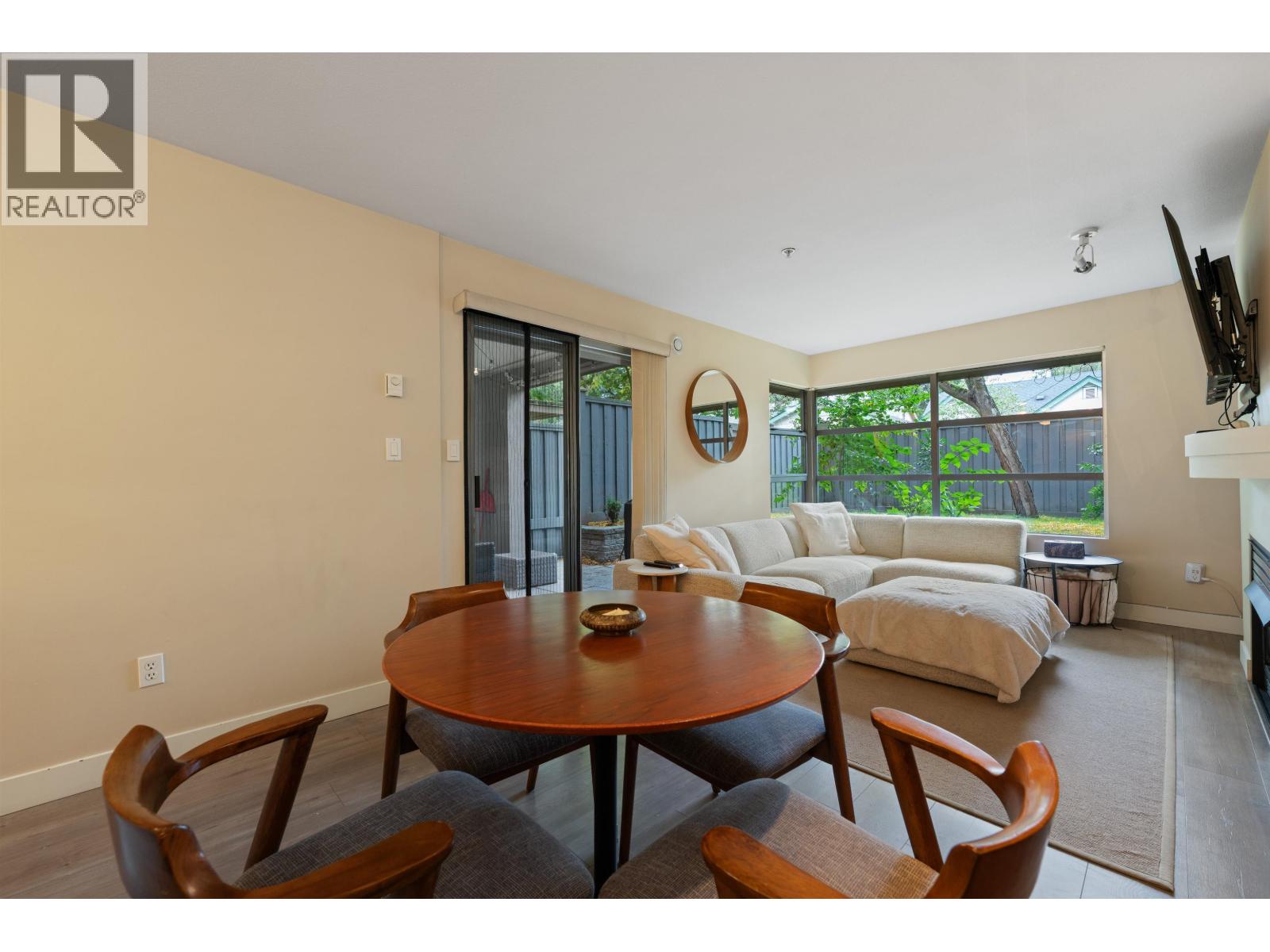 102 3083 W 4th Avenue, Vancouver, British Columbia  V6K 1R5 - Photo 8 - R3060059