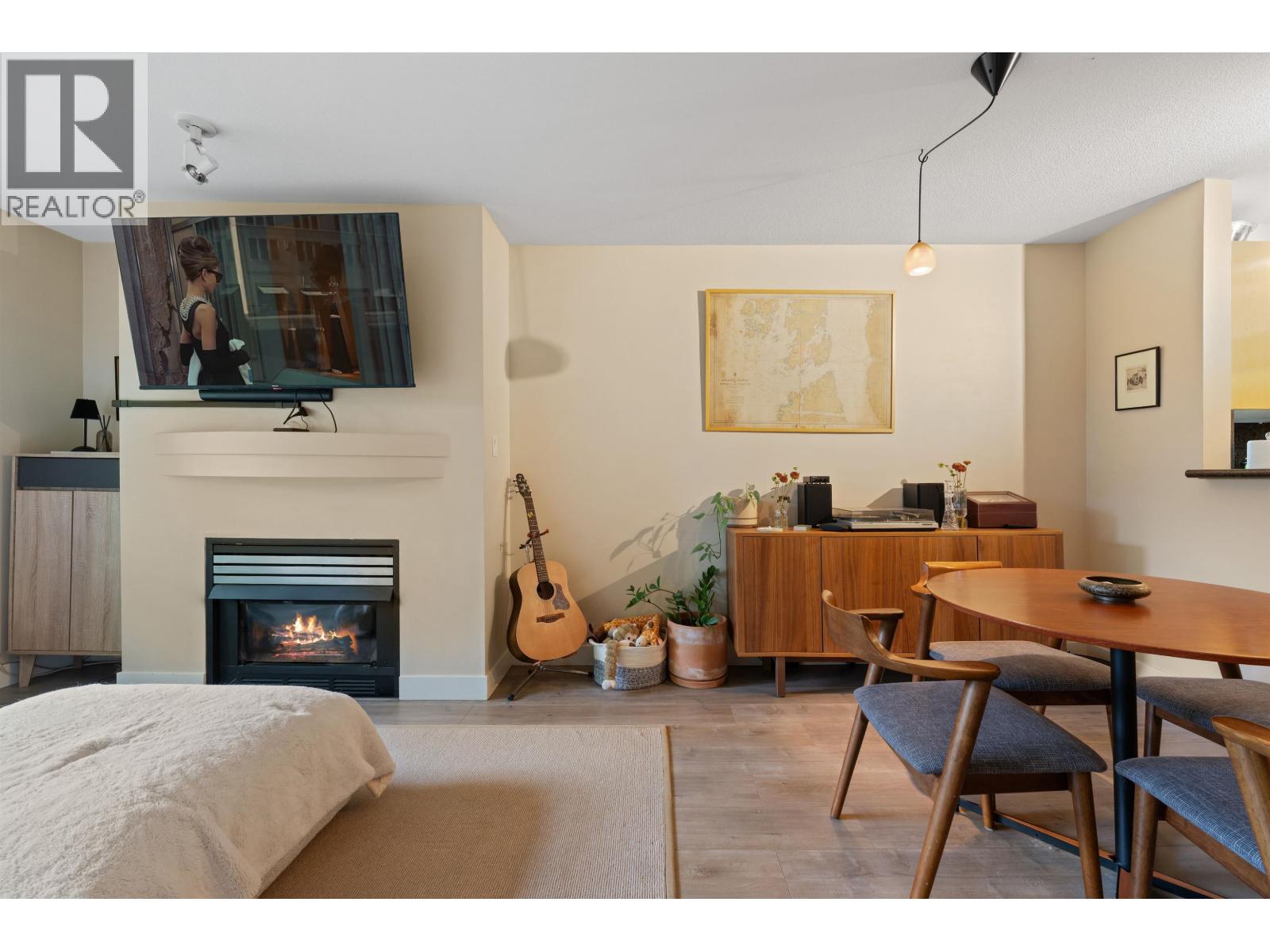 102 3083 W 4th Avenue, Vancouver, British Columbia  V6K 1R5 - Photo 13 - R3060059