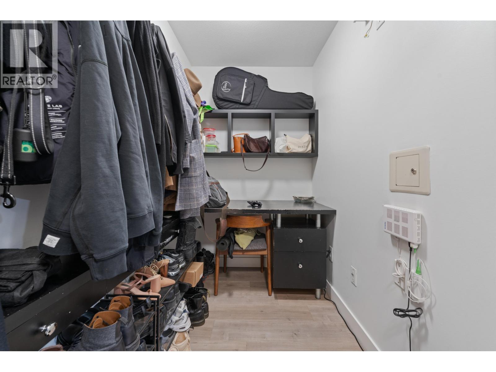 102 3083 W 4th Avenue, Vancouver, British Columbia  V6K 1R5 - Photo 32 - R3060059