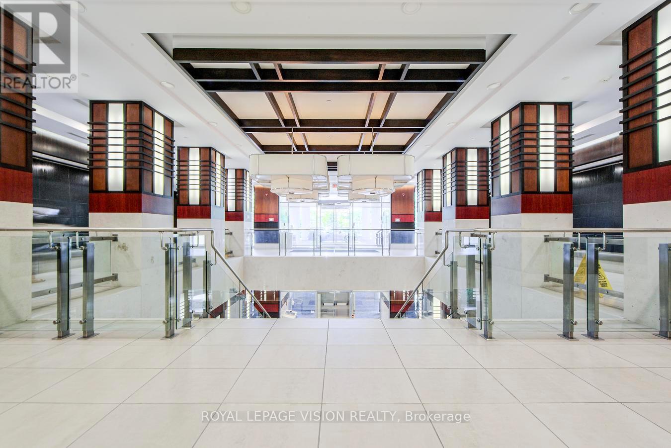583 - 23 Cox Boulevard, Markham, Ontario  L3R 7Z9 - Photo 4 - N12474874