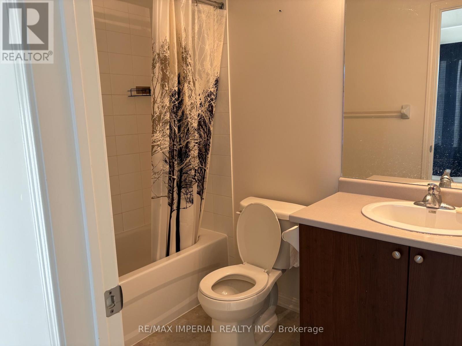 54 - 173 Lewis Honey Drive, Aurora, Ontario  L4G 0R9 - Photo 21 - N12474890