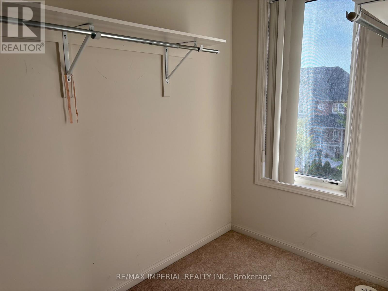 54 - 173 Lewis Honey Drive, Aurora, Ontario  L4G 0R9 - Photo 22 - N12474890